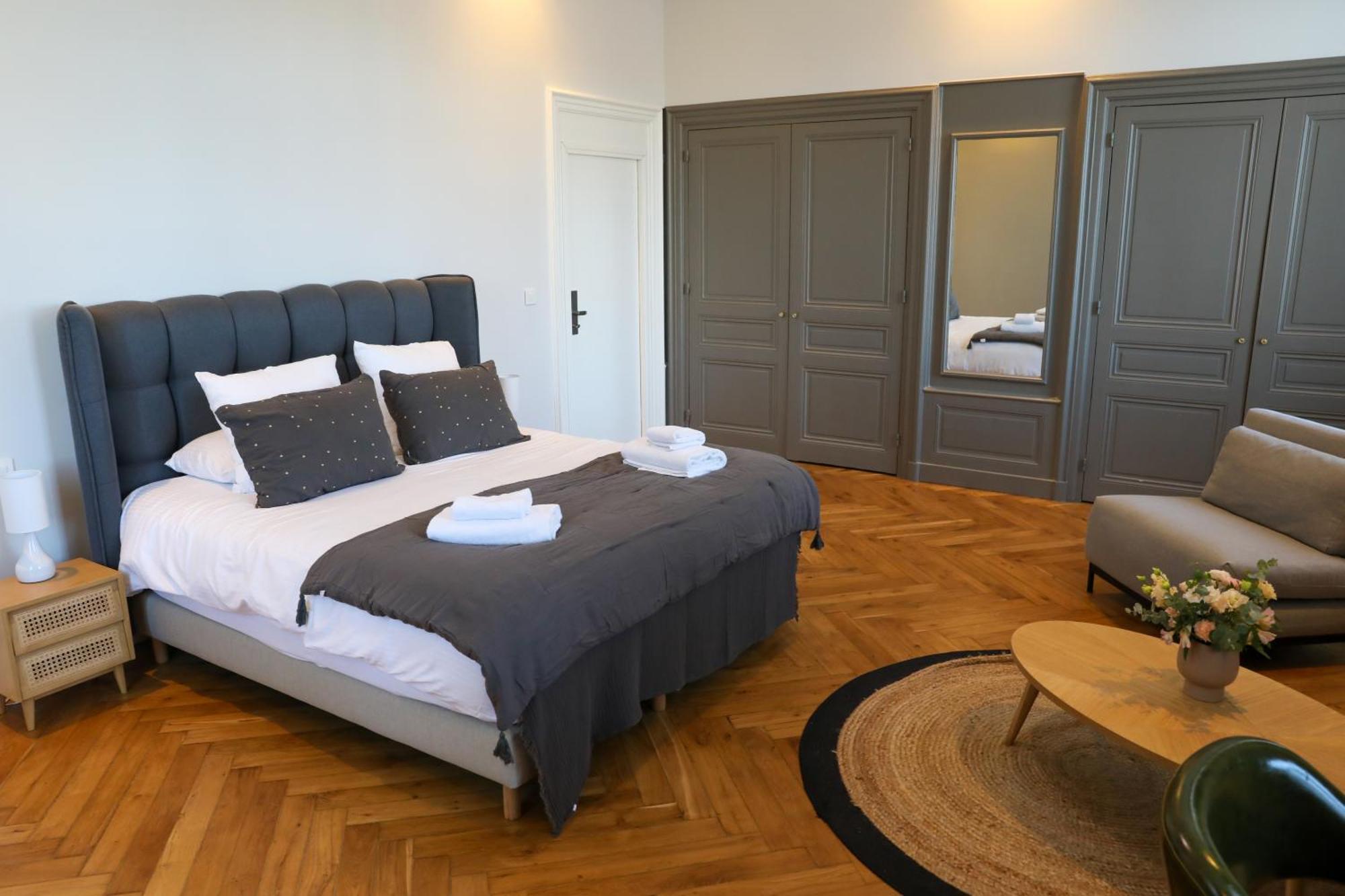 Hotel Sequoias Golf & Ressort Ruy-Montceau Exterior foto