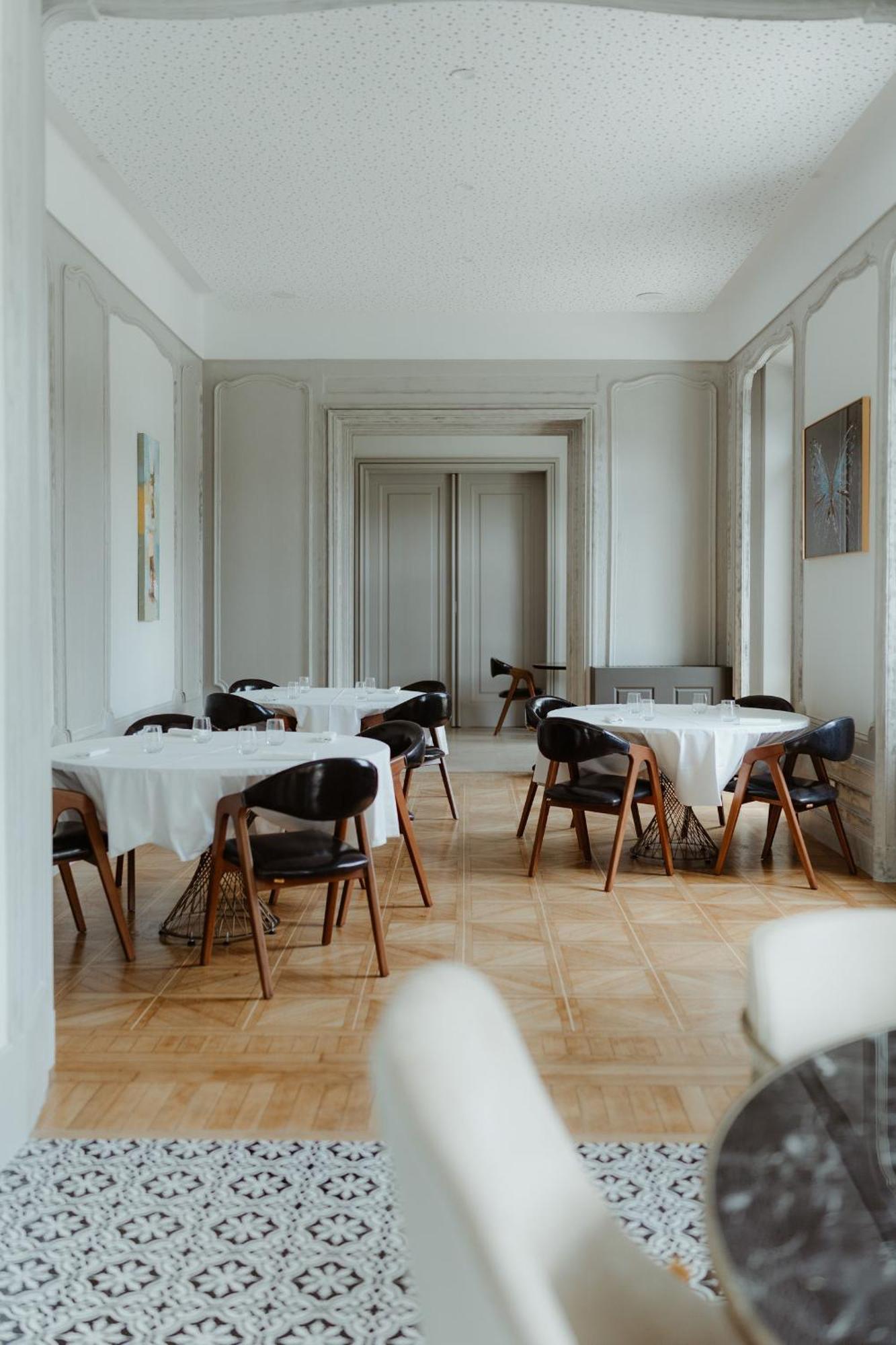 Hotel Sequoias Golf & Ressort Ruy-Montceau Exterior foto